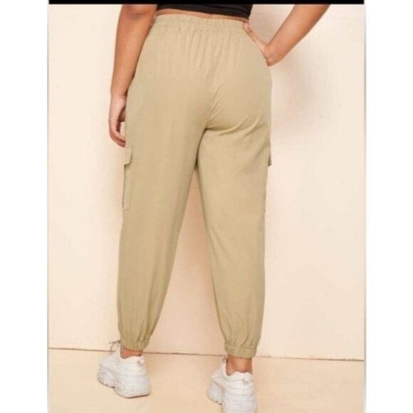 Shein Womens Beige Cargo Jogger Pants Elastic Waist 100% Polyester Size M - Picture 2 of 10